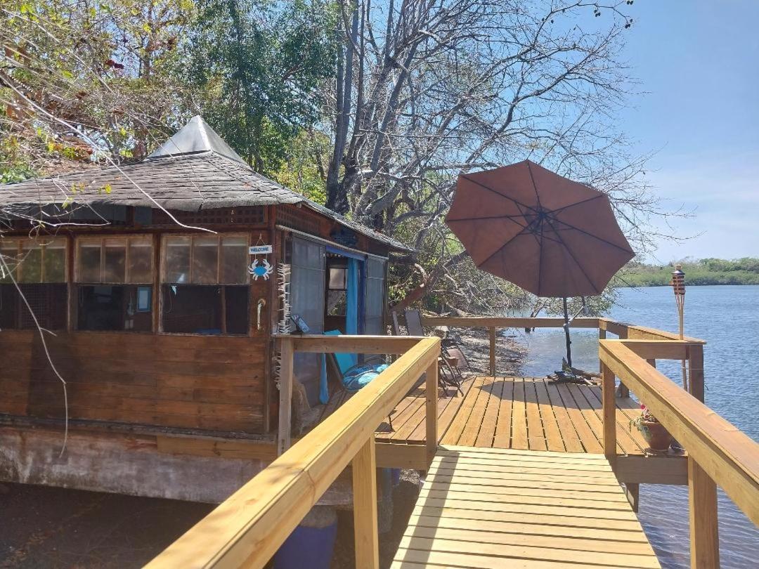 Beached Bungalow Overlooking The Pacific Ocean Boca Chica Luaran gambar