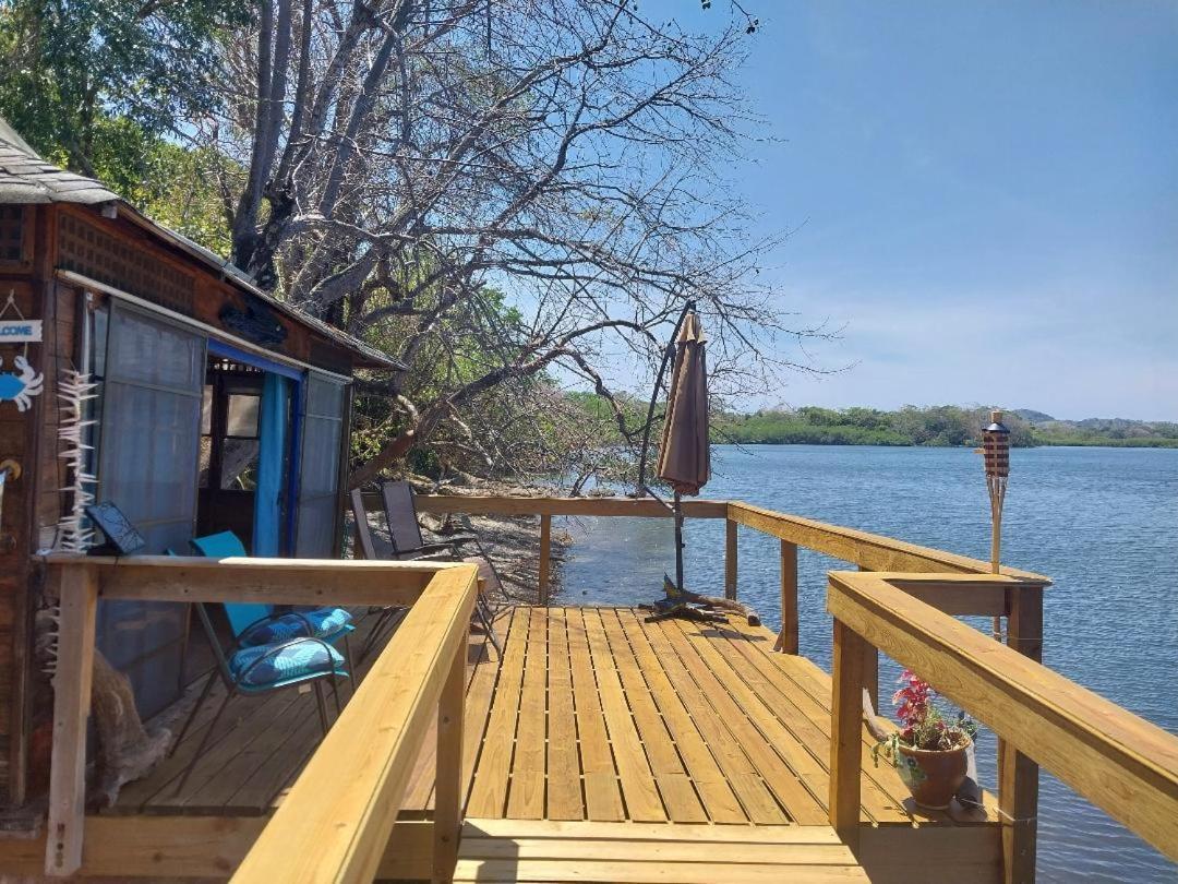 Beached Bungalow Overlooking The Pacific Ocean Boca Chica Luaran gambar